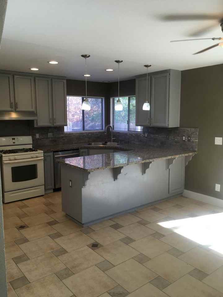 2325 Candlewood Dr - Photo 5 of 17