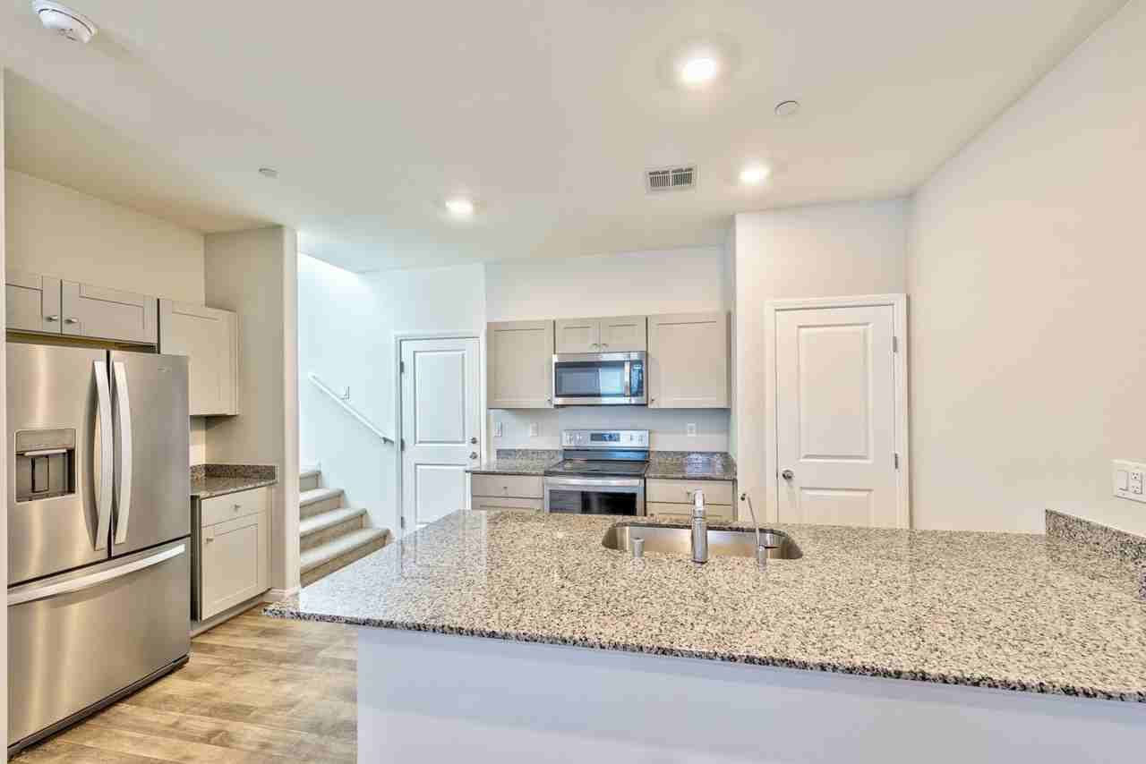 4118 Venus Falls Ave - Photo 5 of 15