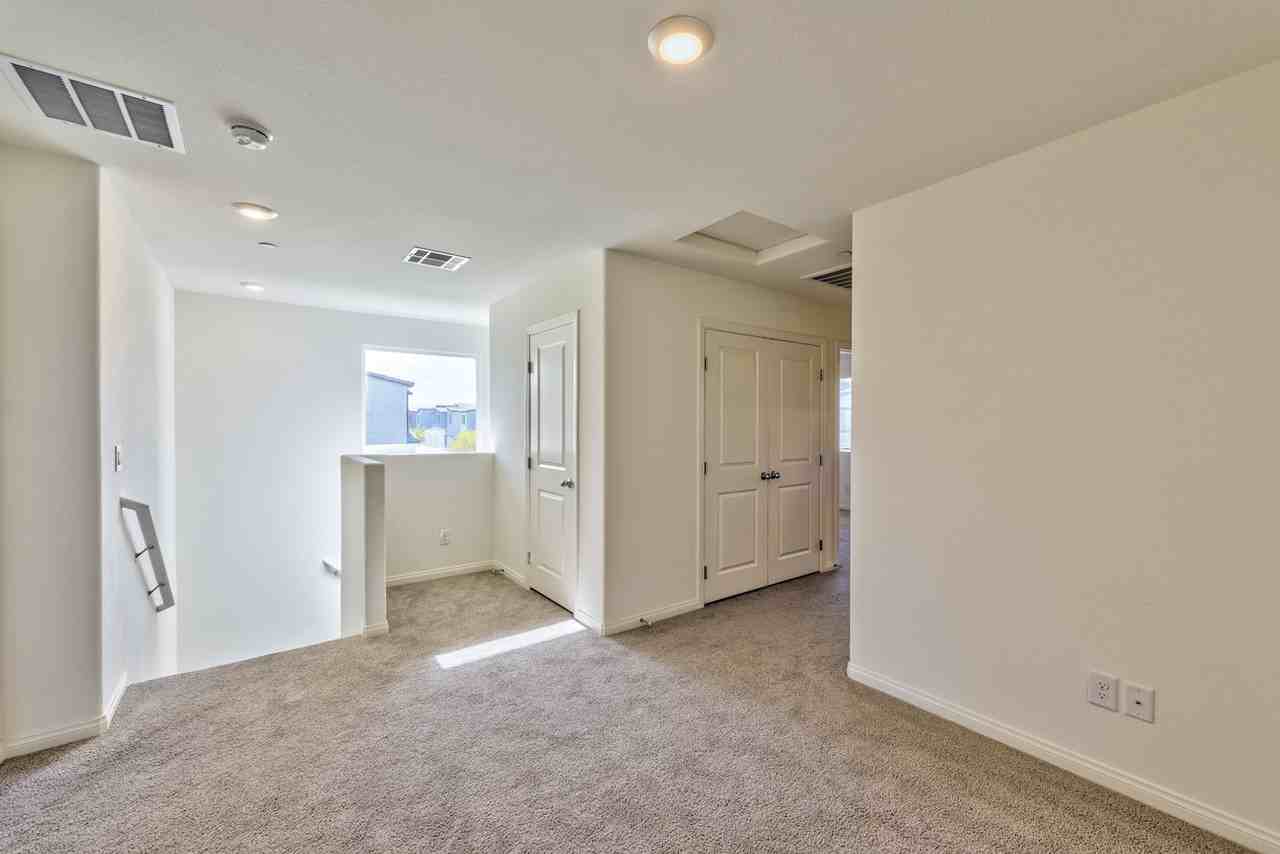 4118 Venus Falls Ave - Photo 7 of 15