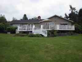 featured image of 8831 Ne 28th St