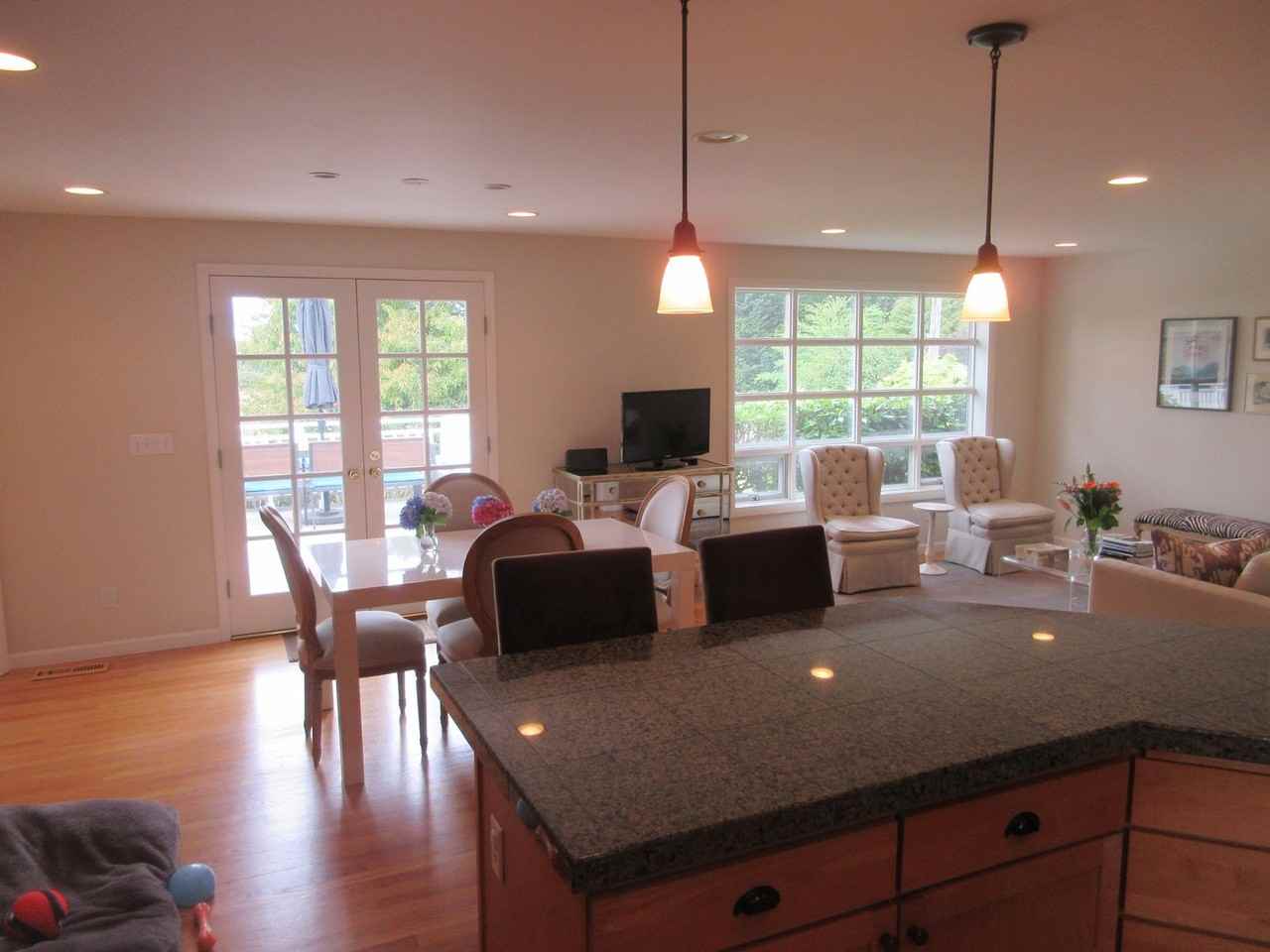 8831 Ne 28th St - Photo 6 of 23