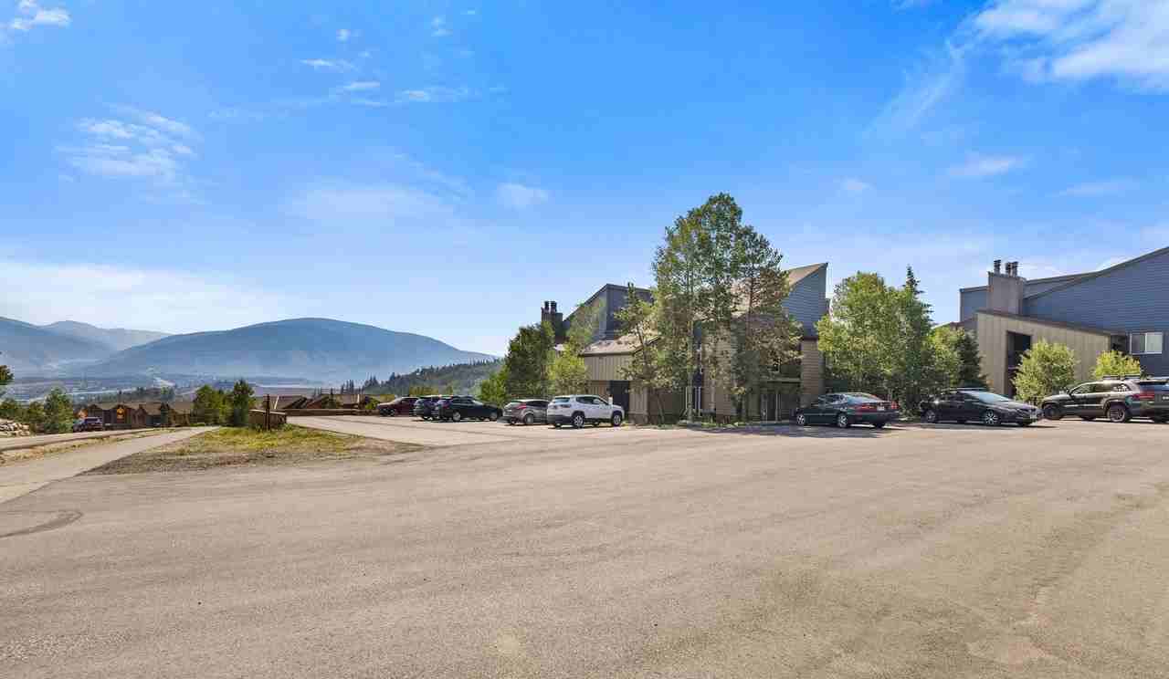 3452 Ryan Gulch Rd - Photo 3 of 37