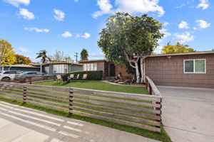 featured image of 6239 Mary Lane Dr