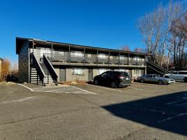 featured image of 2000 N Walnut St