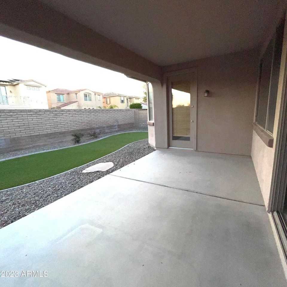 29652 N 120th Ln - Photo 2 of 13