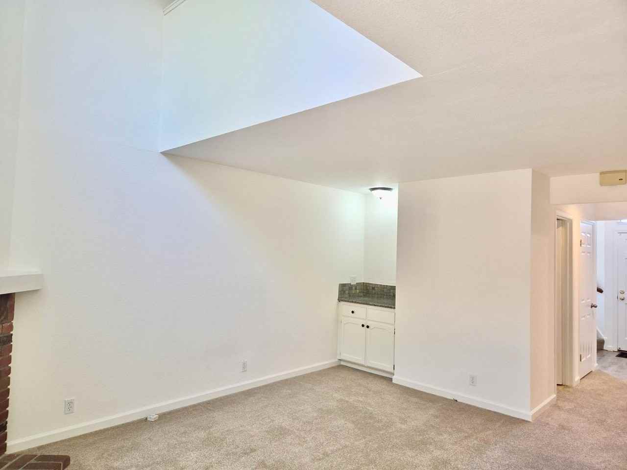 1203 W Parr Ave - Photo 6 of 38