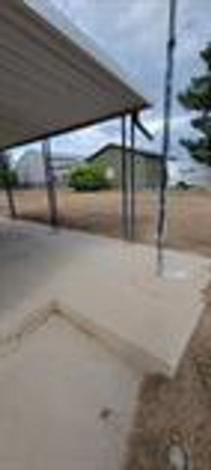 3220 47th Ave - Photo 4 of 23