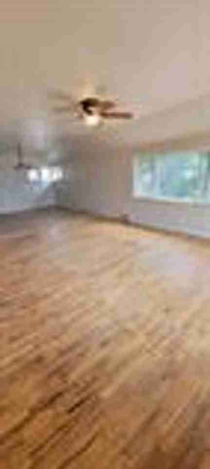 3220 47th Ave - Photo 5 of 23
