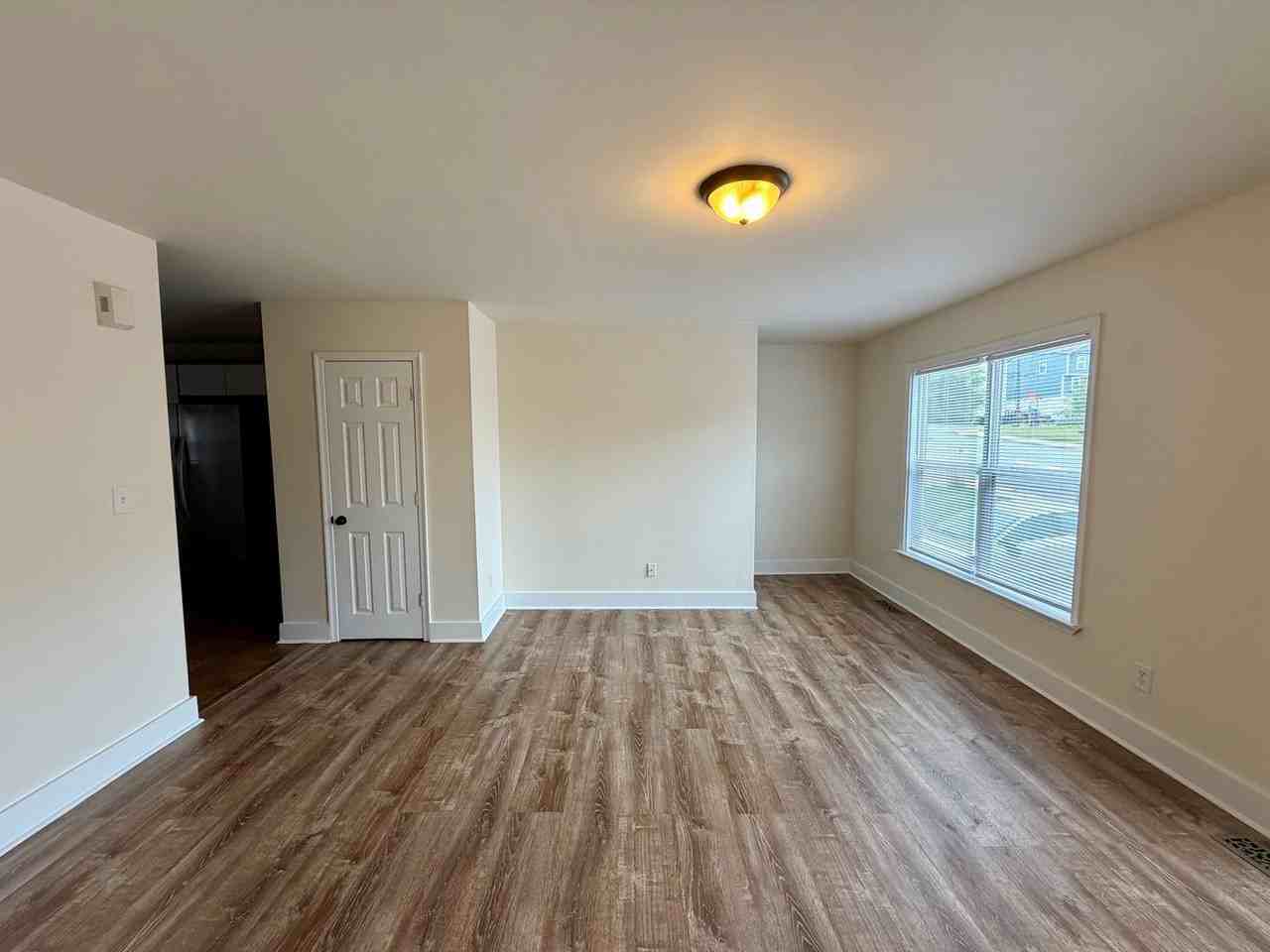 1457 Avon St - Photo 6 of 25