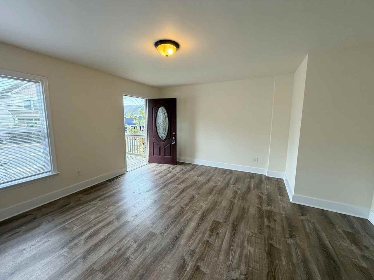 1457 Avon St - Photo 7 of 25