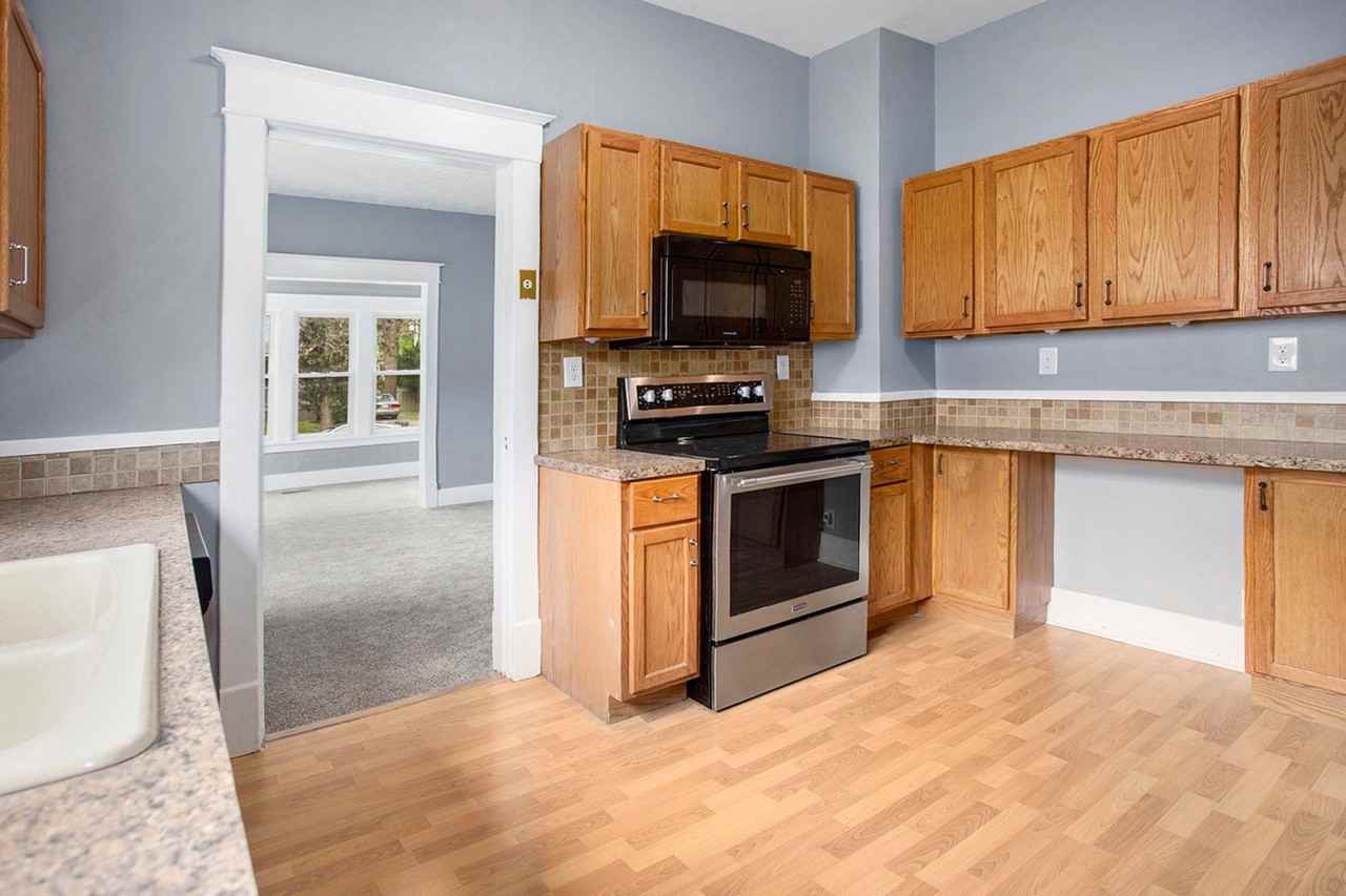 4220 Lenox Ave - Photo 5 of 15