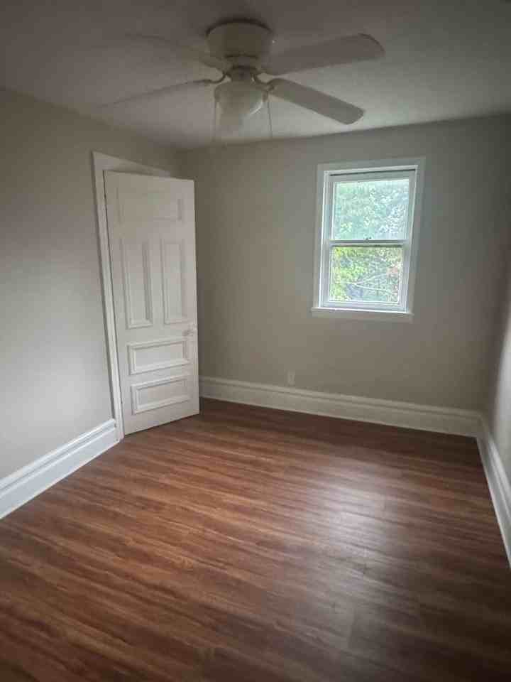 1901 Milligan Ave - Photo 7 of 10