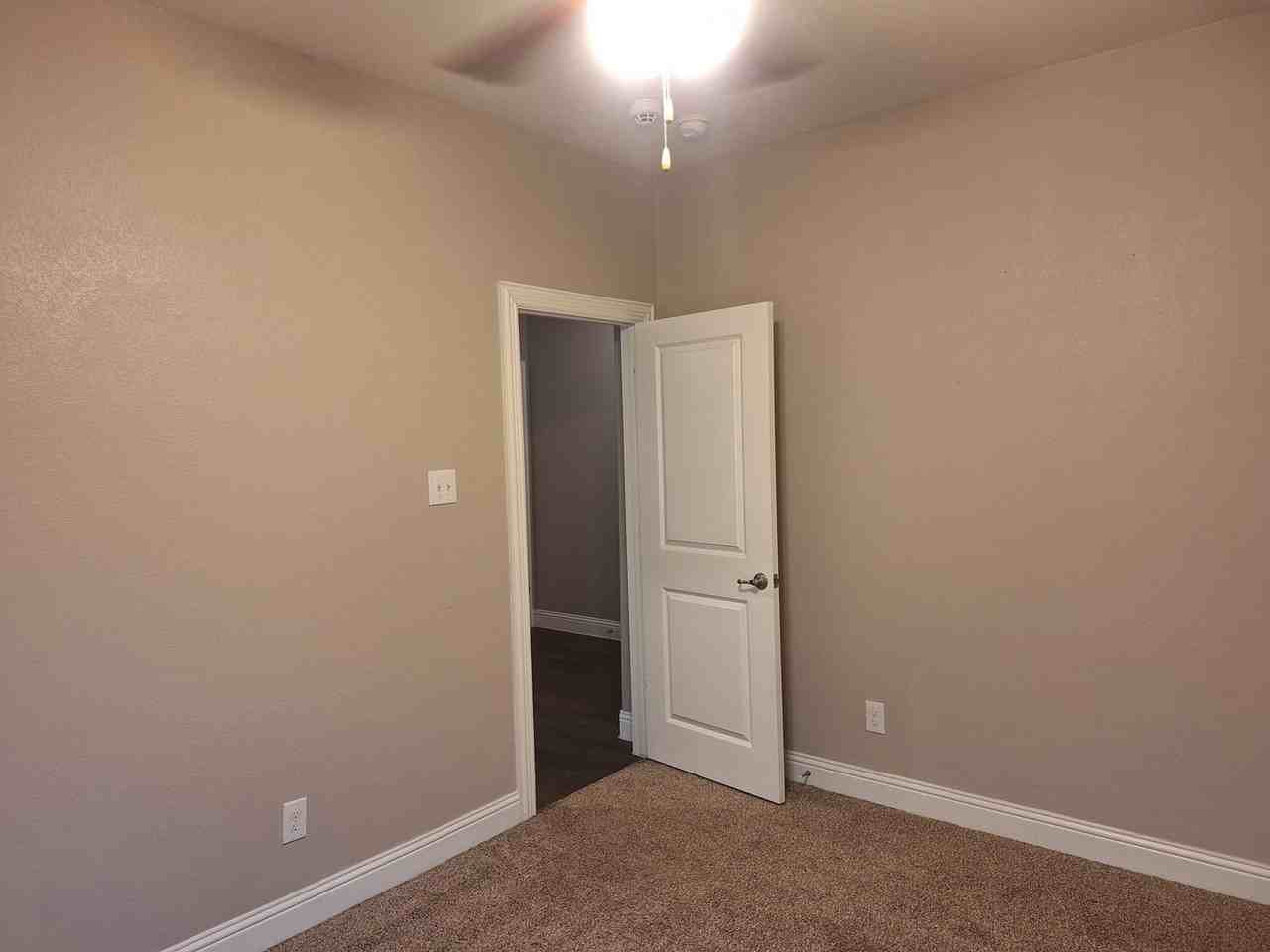 11325 Cobalt Dr - Photo 6 of 39
