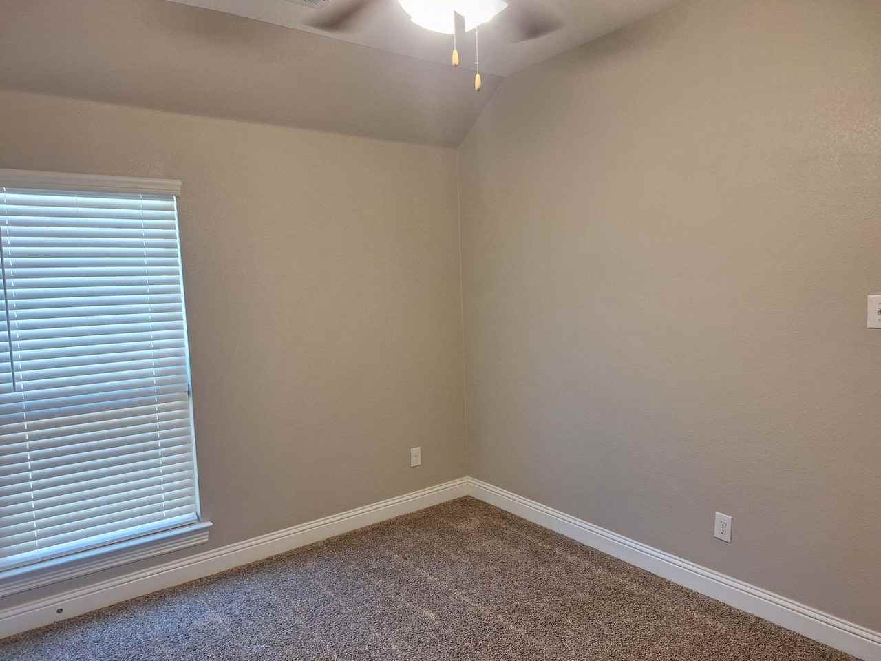 11325 Cobalt Dr - Photo 7 of 39