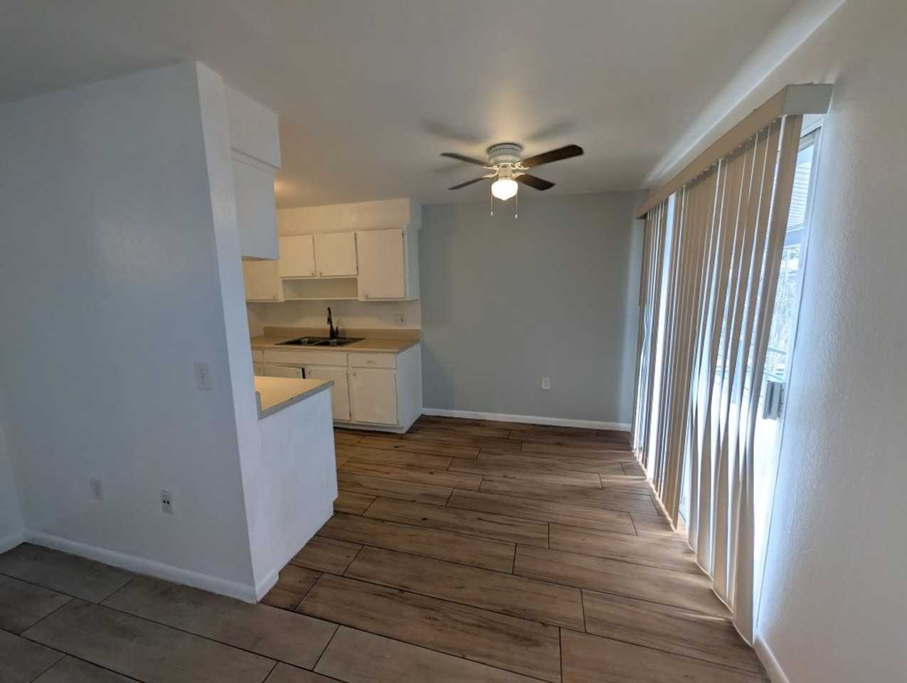 140 Minna Ln - Photo 5 of 8
