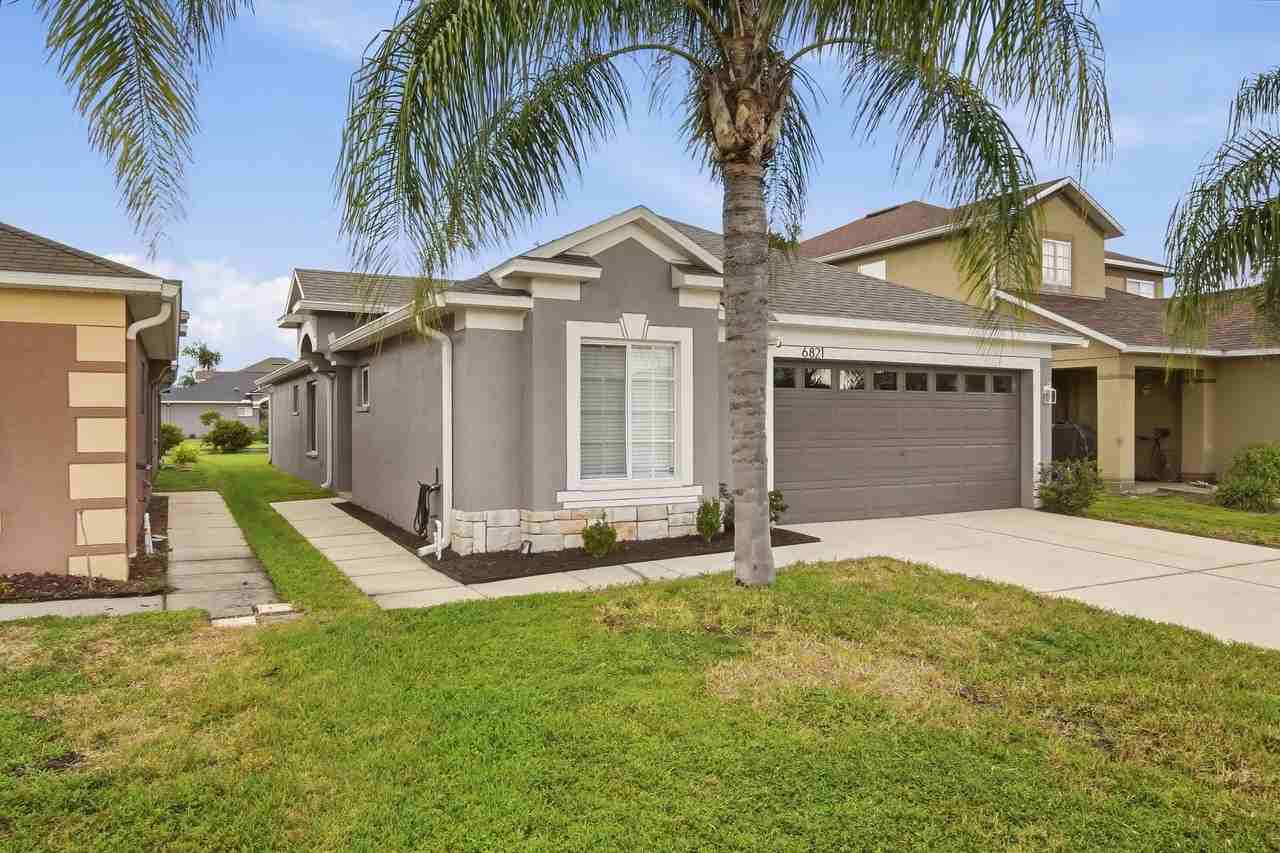 6821 Aramon Ct - Photo 3 of 27