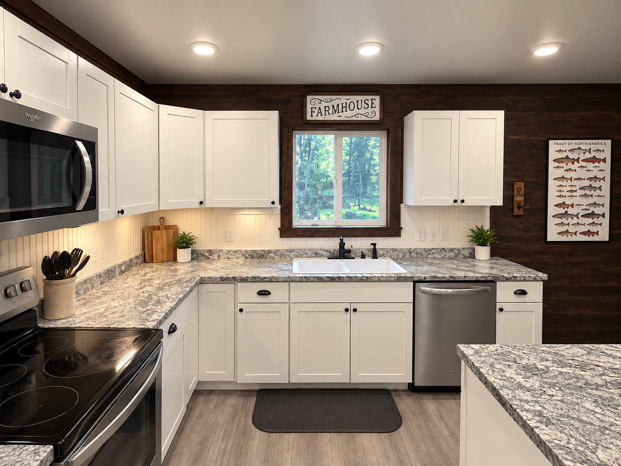 2498 Schutzen St - Photo 4 of 25