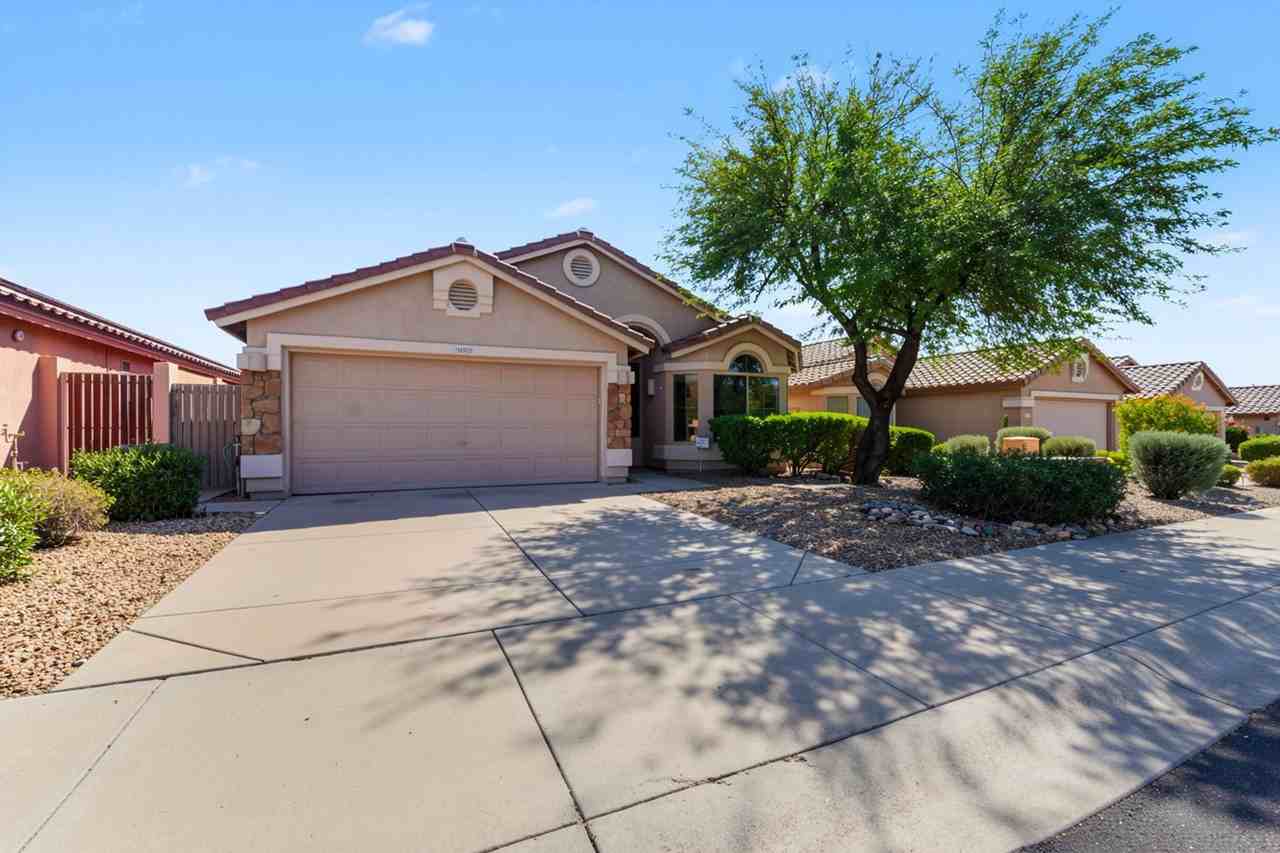 10279 E Hillery Dr - Photo 2 of 43
