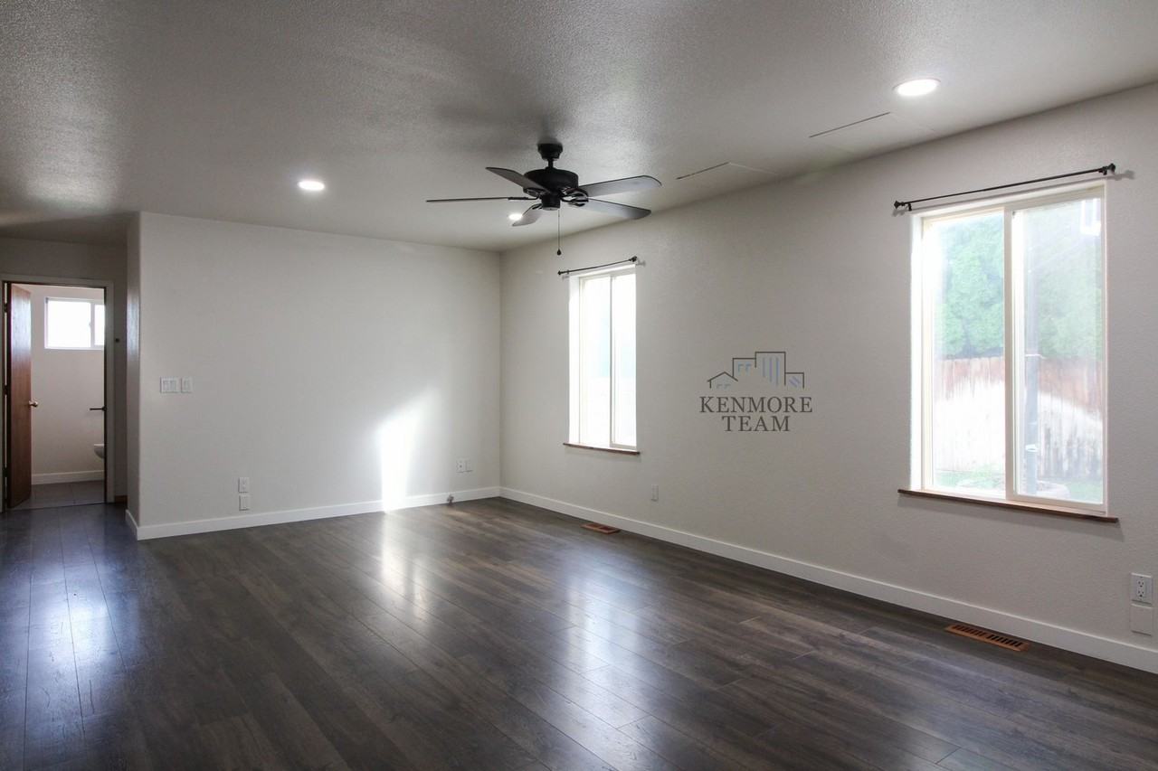 2503 W 37th Ave - Photo 7 of 32