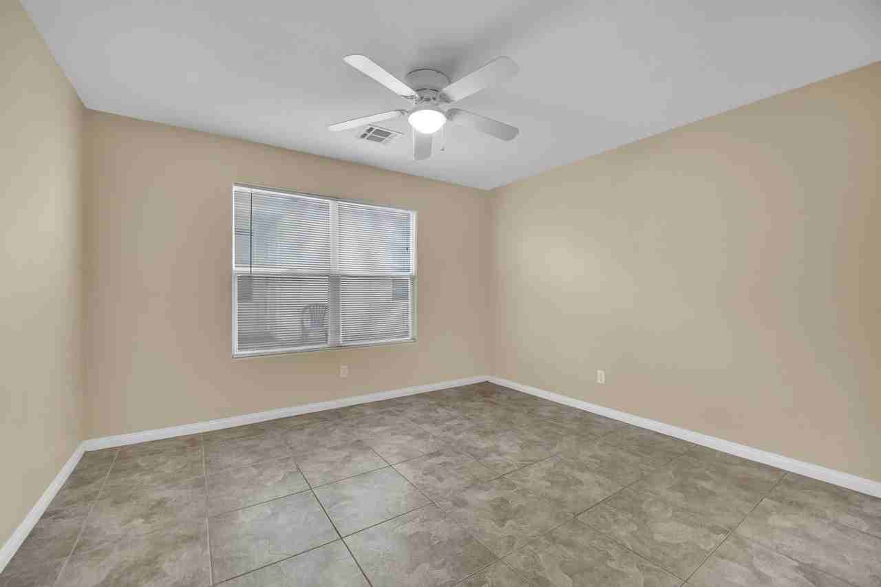 9965 Lorian St - Photo 6 of 38