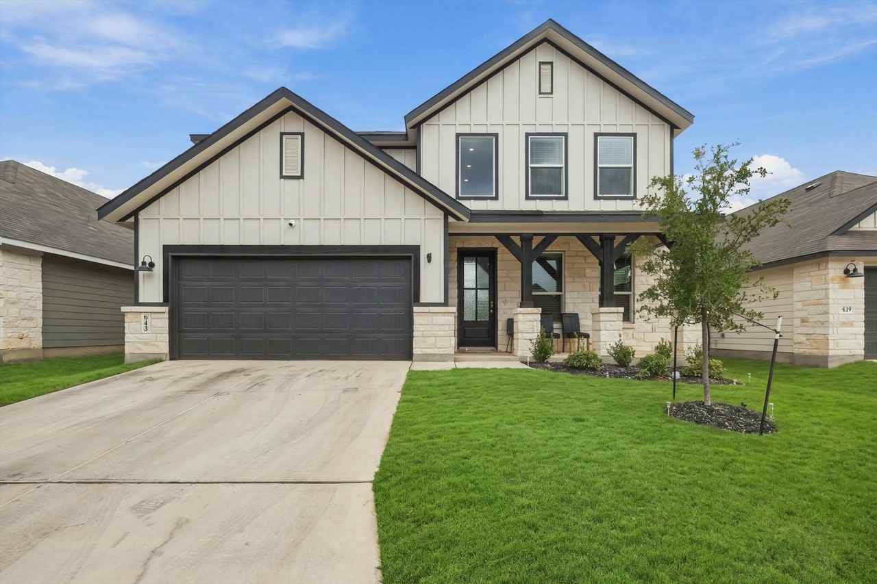 943 Earp Blvd - Photo 4 of 24