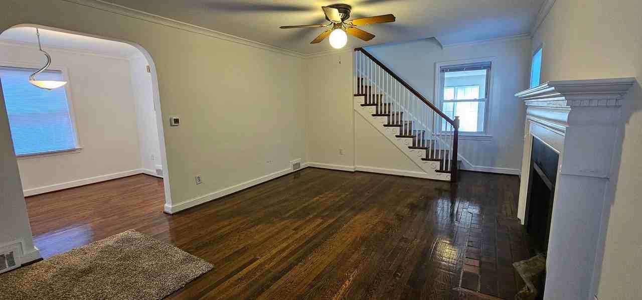 3744 Camden St Se - Photo 2 of 29