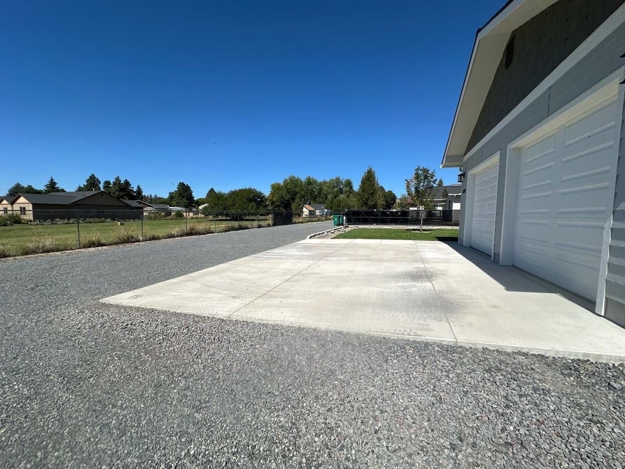 3619 Boulder Ln - Photo 4 of 11