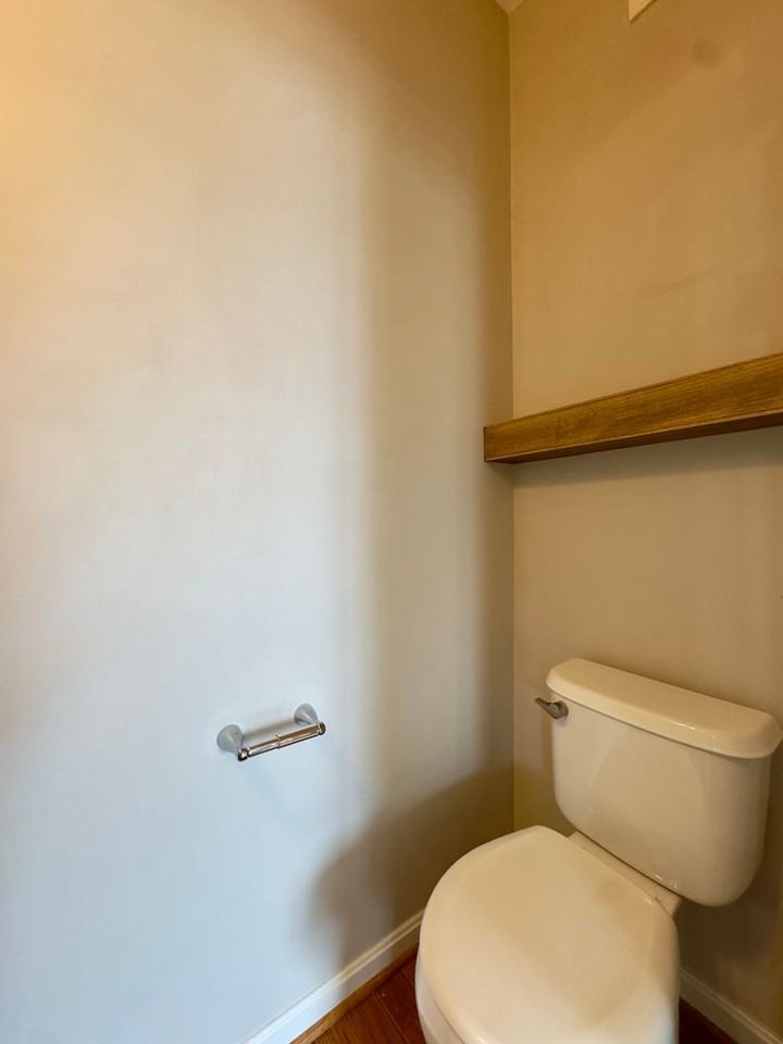 170 Mohegan Dr - Photo 6 of 24