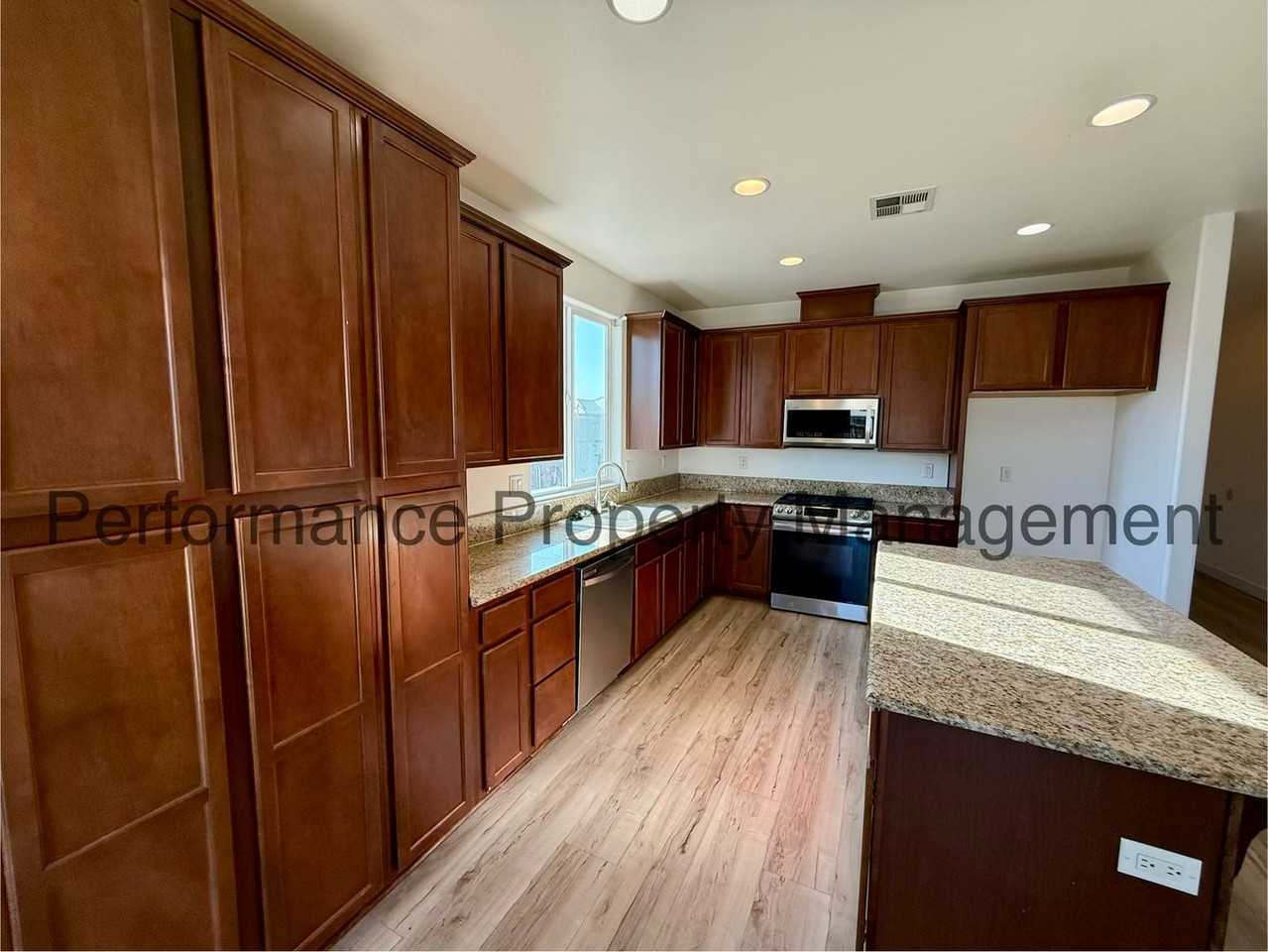 13200 Morning Song St - Photo 5 of 21