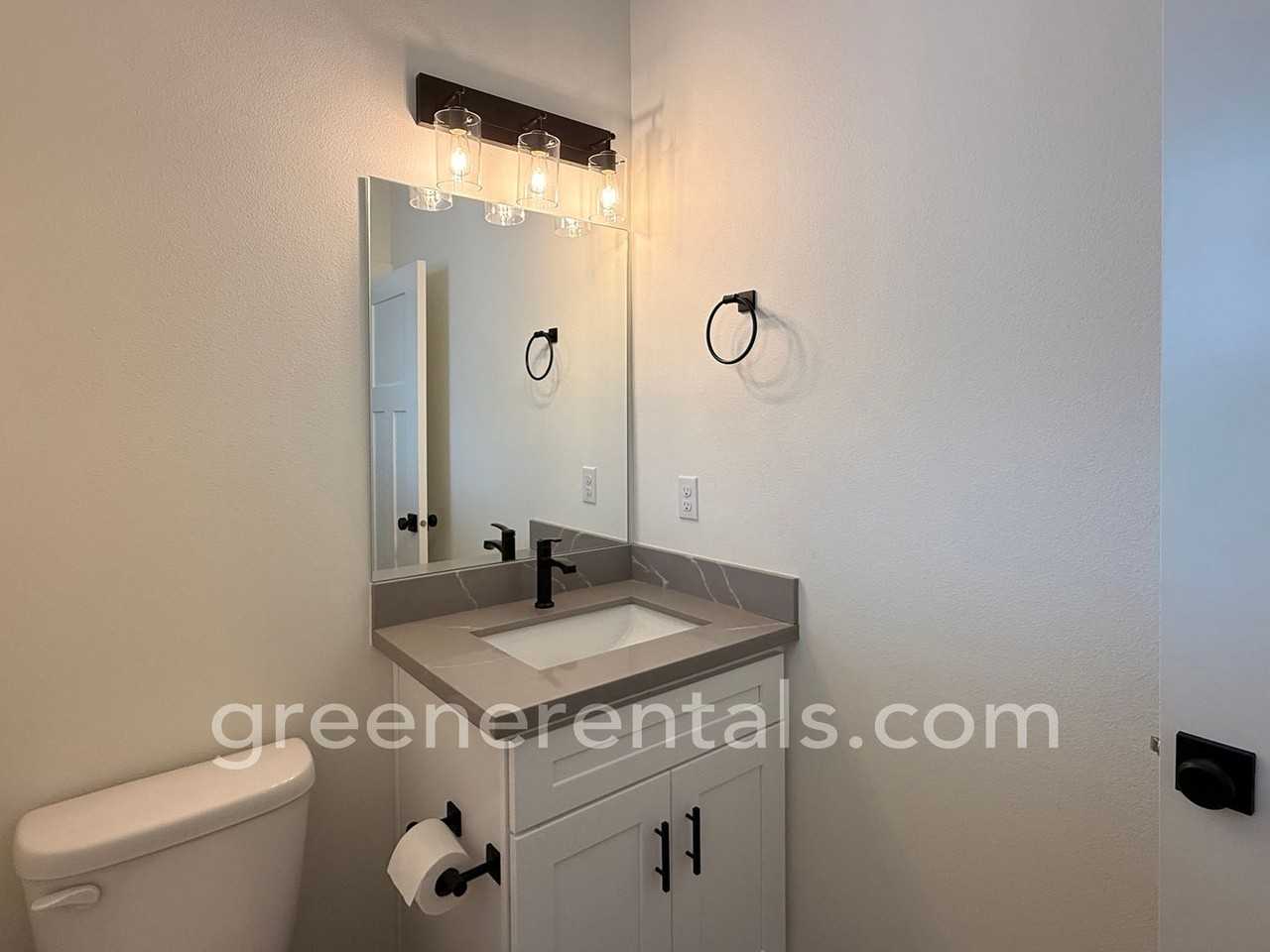 2545 Natola Dr Se - Photo 4 of 25
