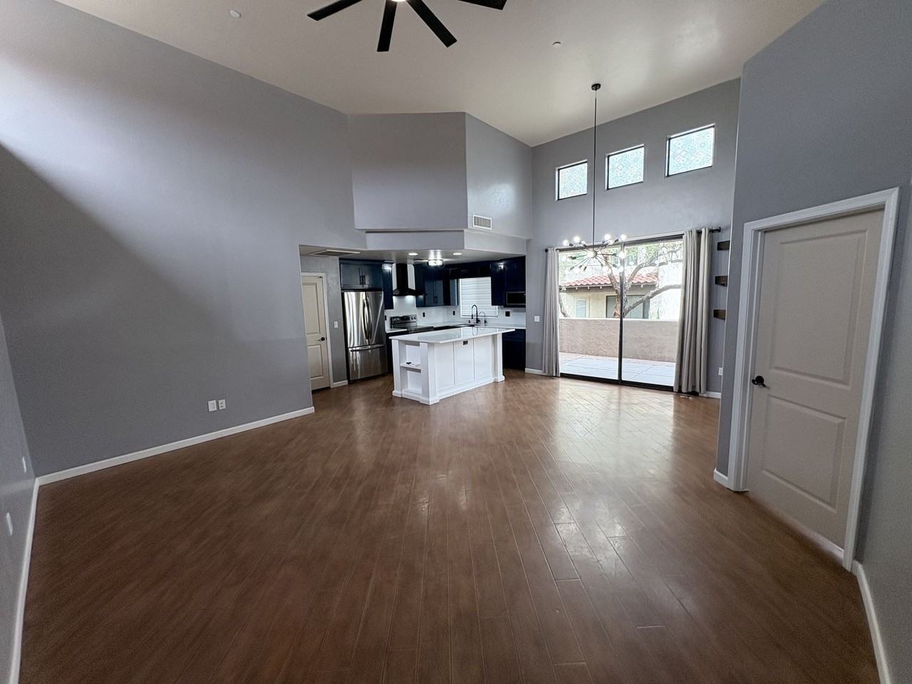 181 E Crown Ct - Photo 5 of 33