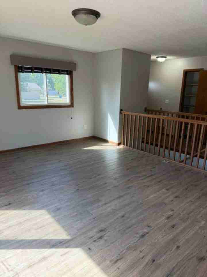 1301 Polk St S - Photo 4 of 14