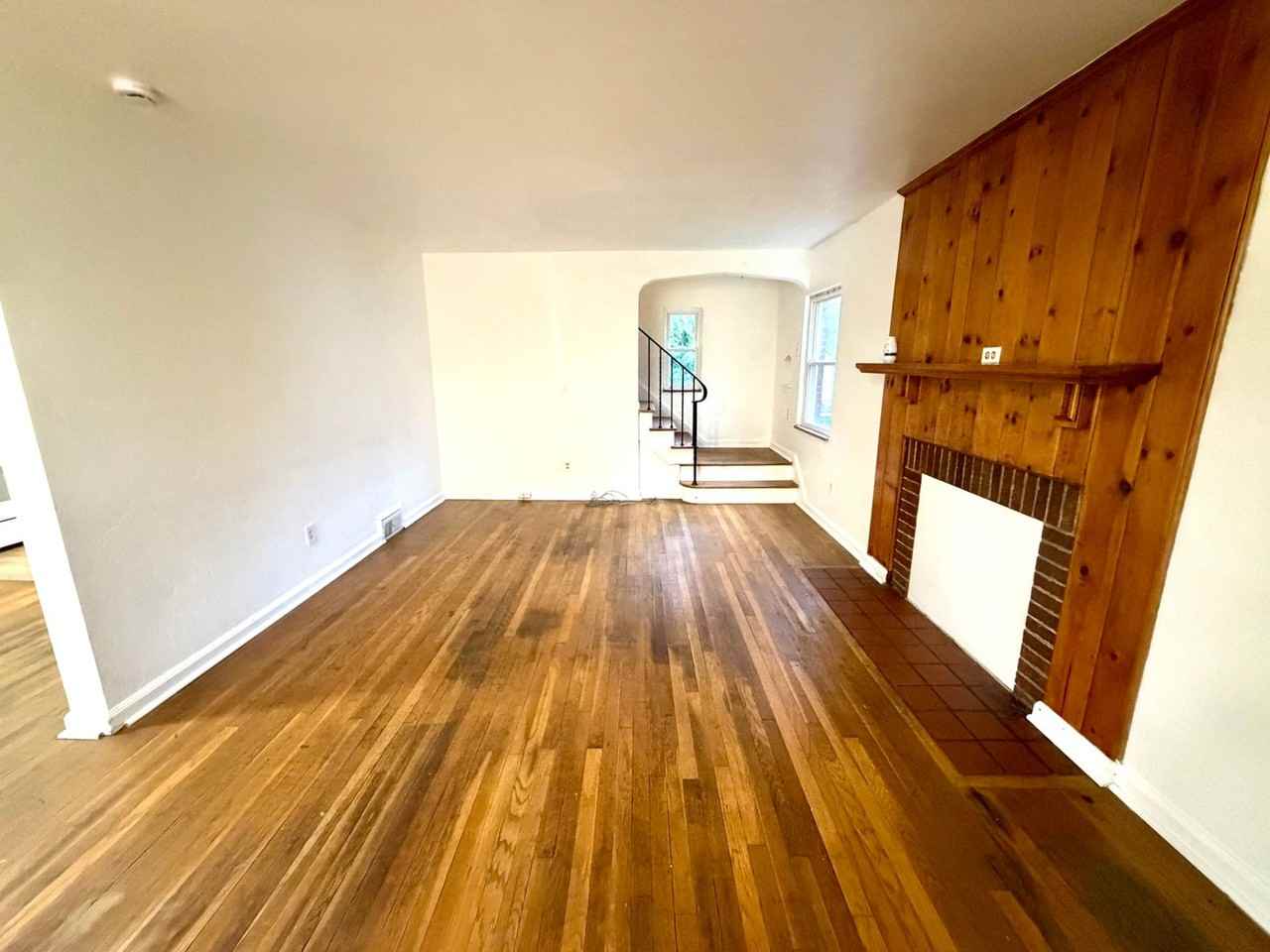 2725 Glen Mawr St - Photo 3 of 23