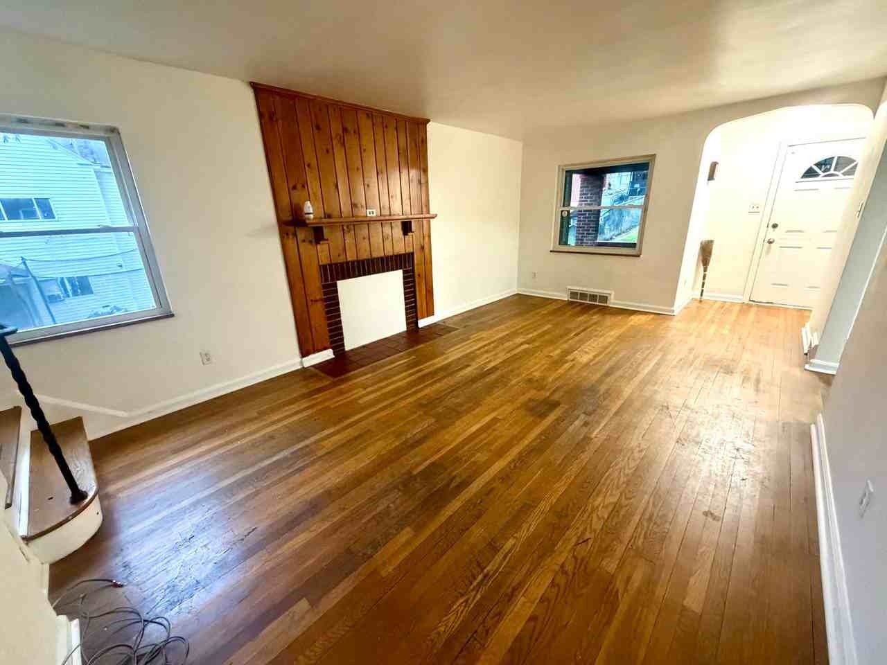 2725 Glen Mawr St - Photo 5 of 23