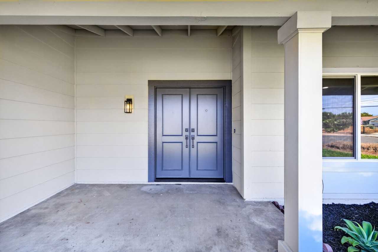 13324 San Martin Pl - Photo 3 of 39