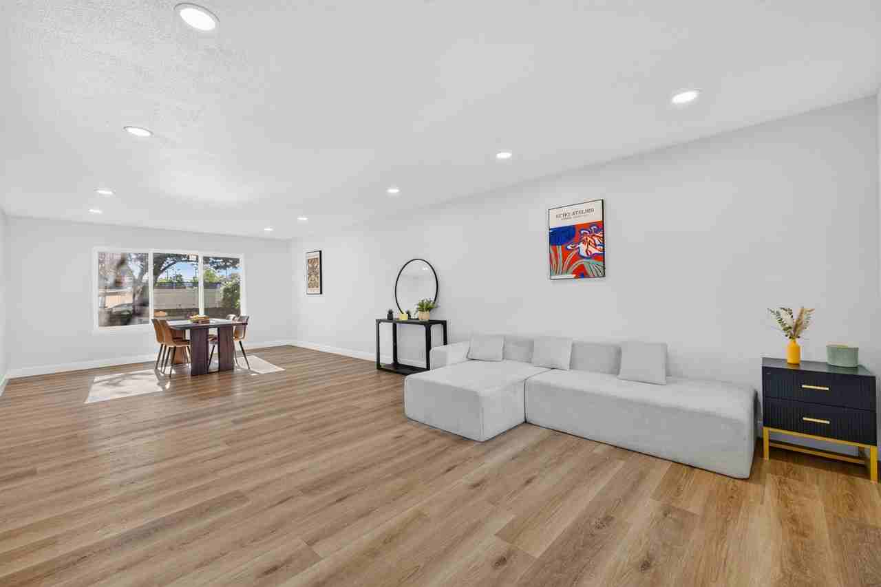 13324 San Martin Pl - Photo 4 of 39