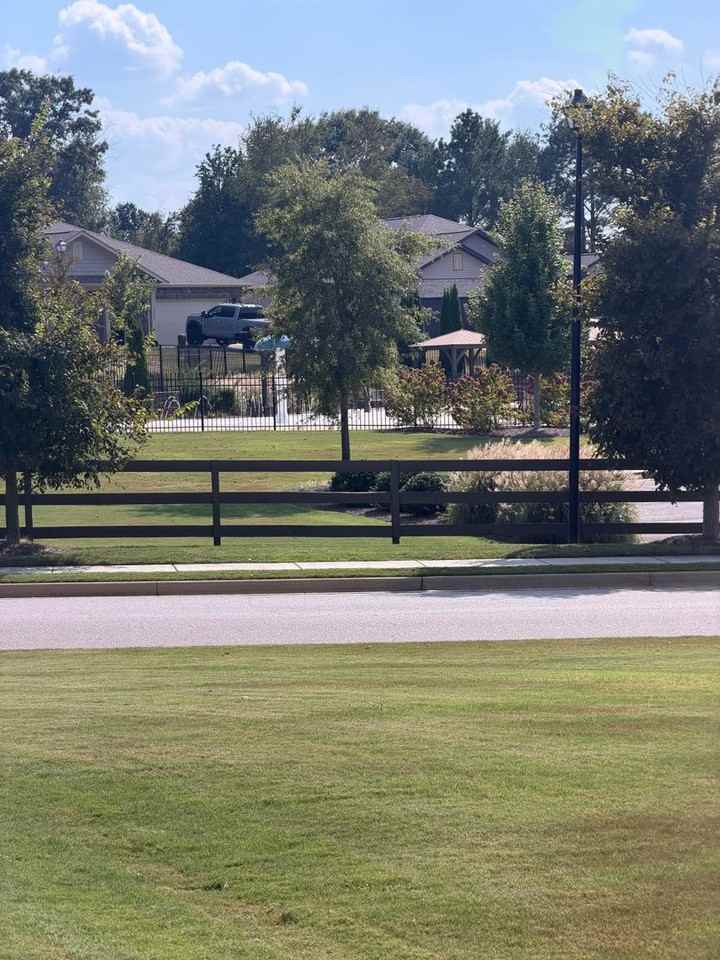 13937 Lannister Ln - Photo 3 of 22