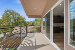 featured image of 5768 Campanile Way