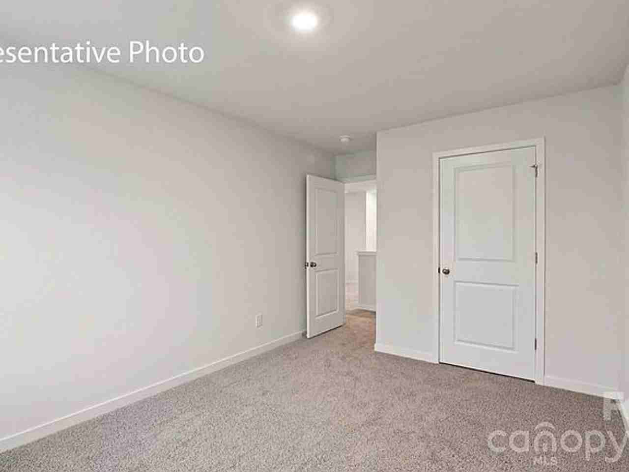 676 13th Avenue Dr Ne - Photo 2 of 20
