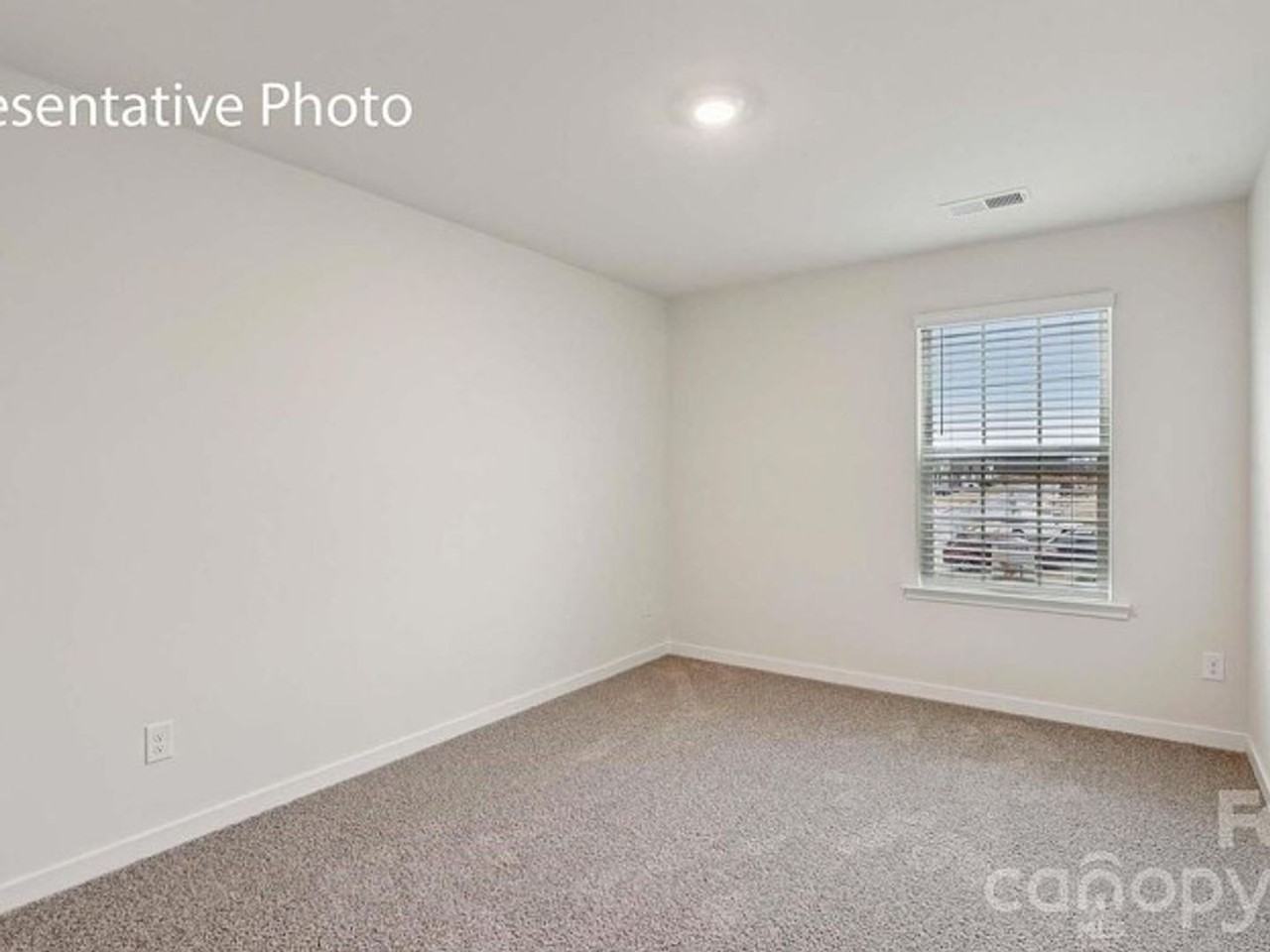 676 13th Avenue Dr Ne - Photo 3 of 20