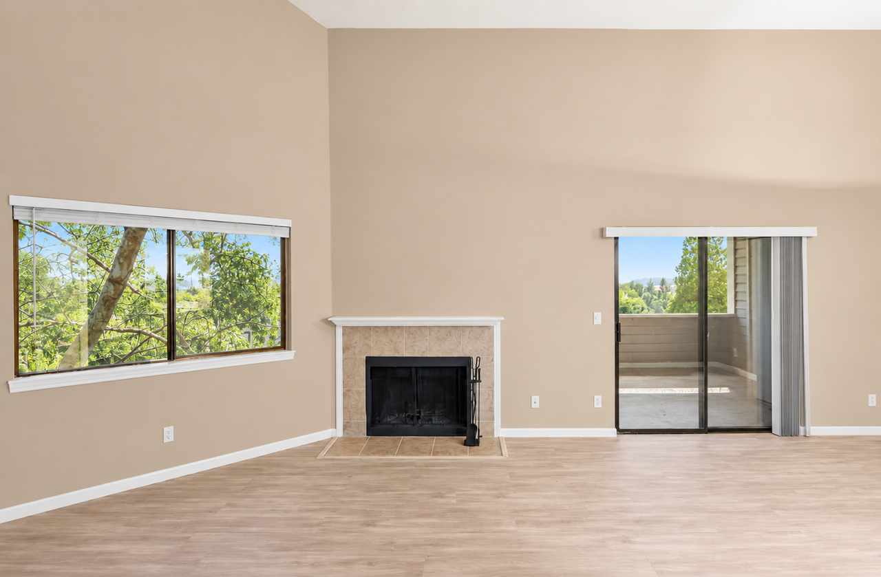 10025 Se Talbert St - Photo 4 of 17