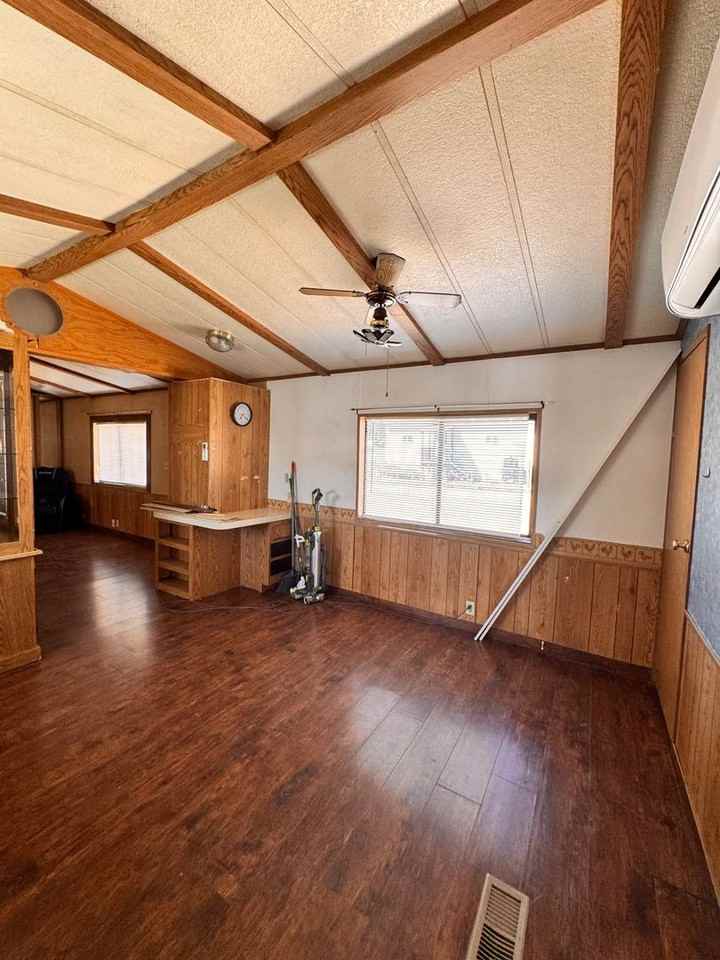 341 E 5th Ave Apt 7 - Photo 7 of 16
