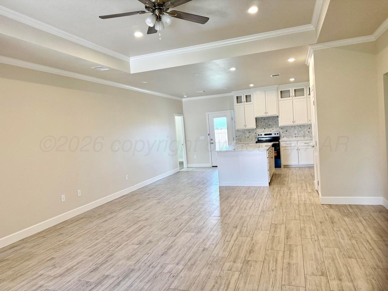 7202 Bennett St - Photo 2 of 15