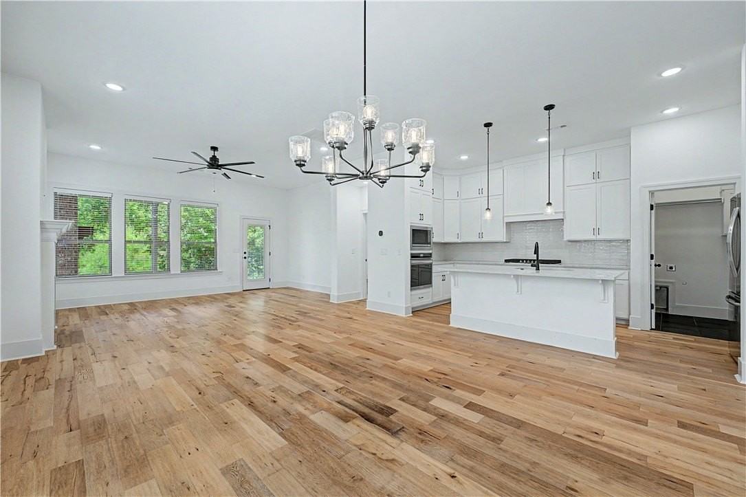 5102 Sw Stanford Ct - Photo 4 of 41