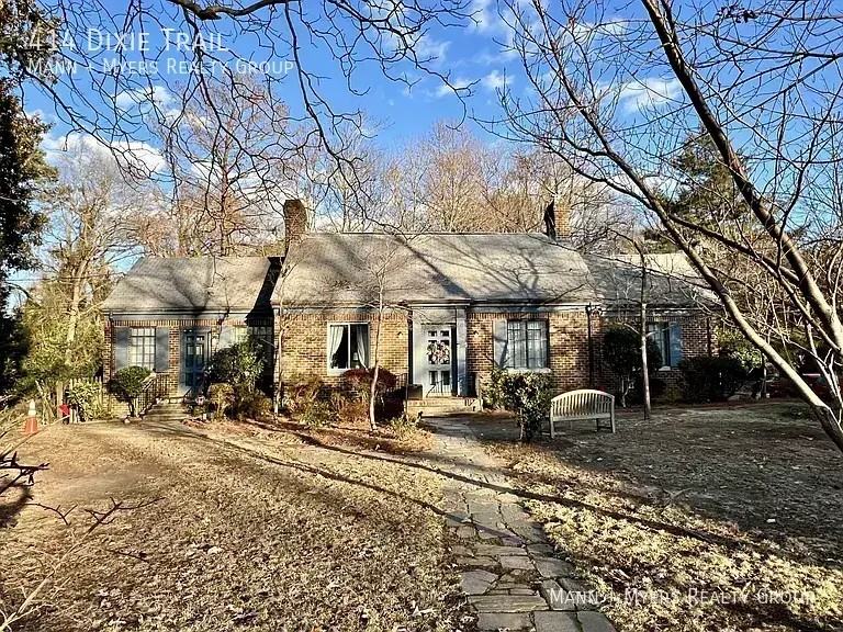 414 Dixie Trl - Photo 2 of 24