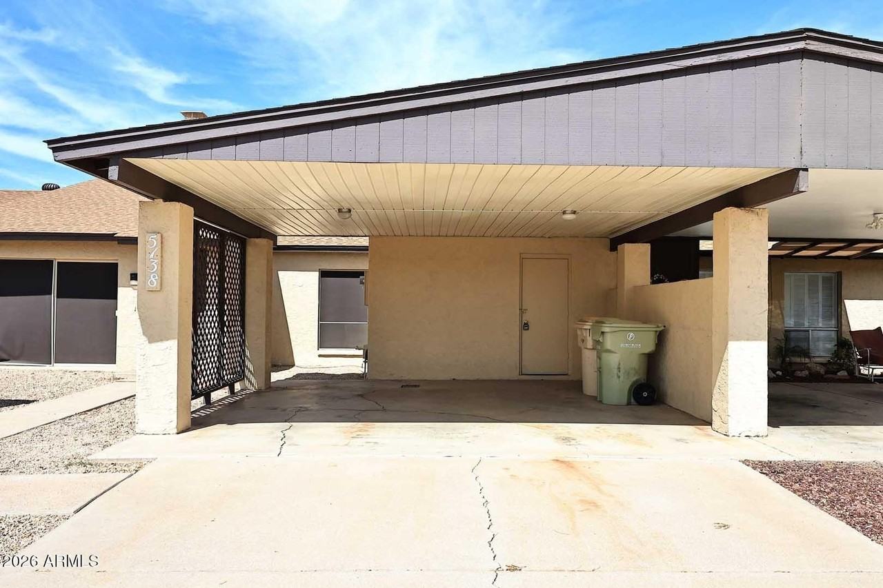 5138 W Vogel Ave - Photo 3 of 36