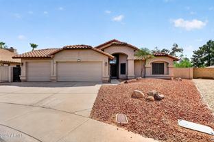 7427 W Topeka Dr - Photo 1 of 1