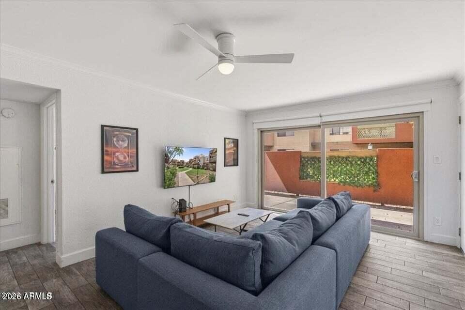 3500 N Hayden Rd #907 - Photo 4 of 20