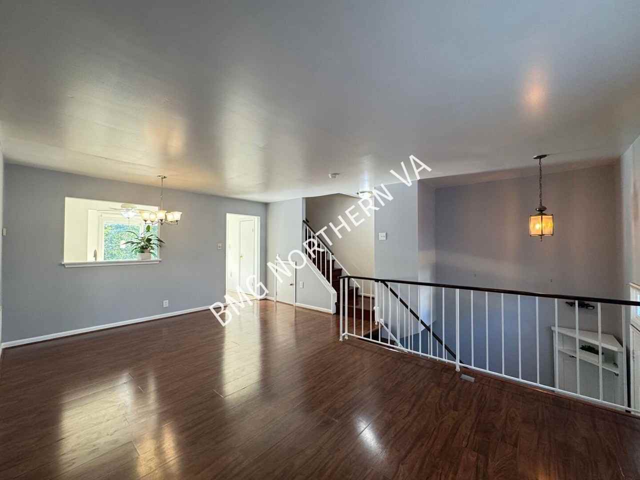 7343 Rokeby Dr - Photo 4 of 50