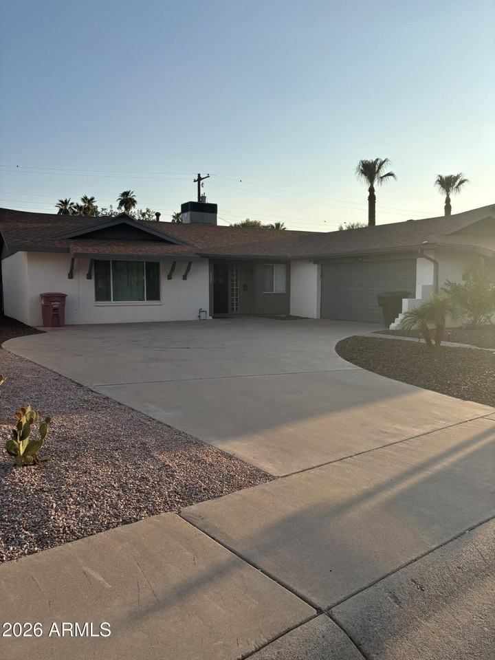 8507 E Bonnie Rose Ave - Photo 7 of 24